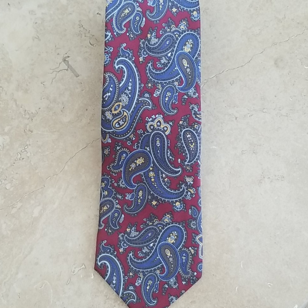 Amazing tie
